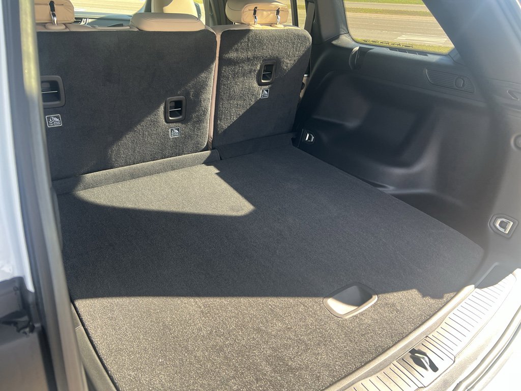 New 2025 Jeep Grand Cherokee Limited w/ Luxury Tech Group II AWD/4WD image 19