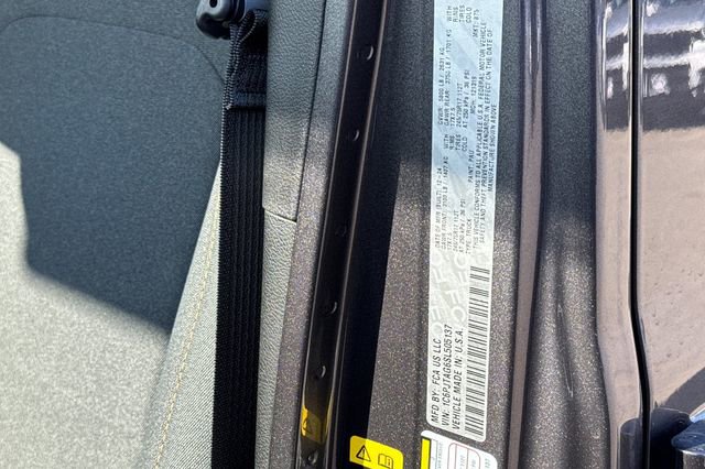 New 2025 Jeep Gladiator Sport AWD/4WD image 30