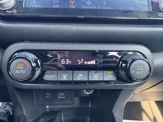 Used 2024 Nissan Kicks SR image 21