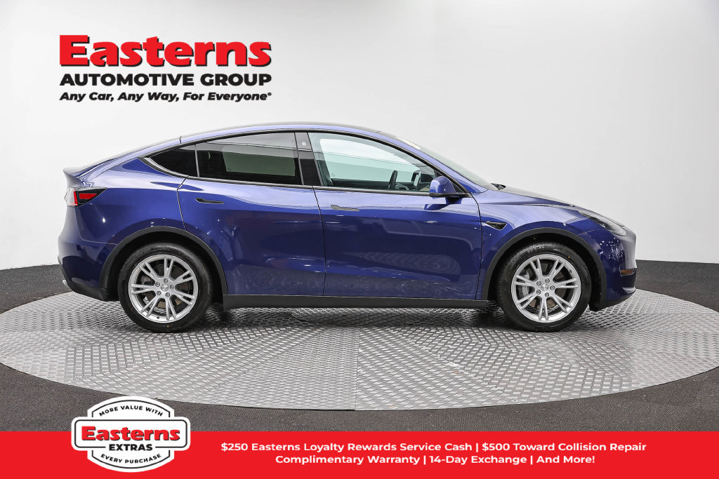 Used 2021 Tesla Model Y Long Range AWD/4WD image 5