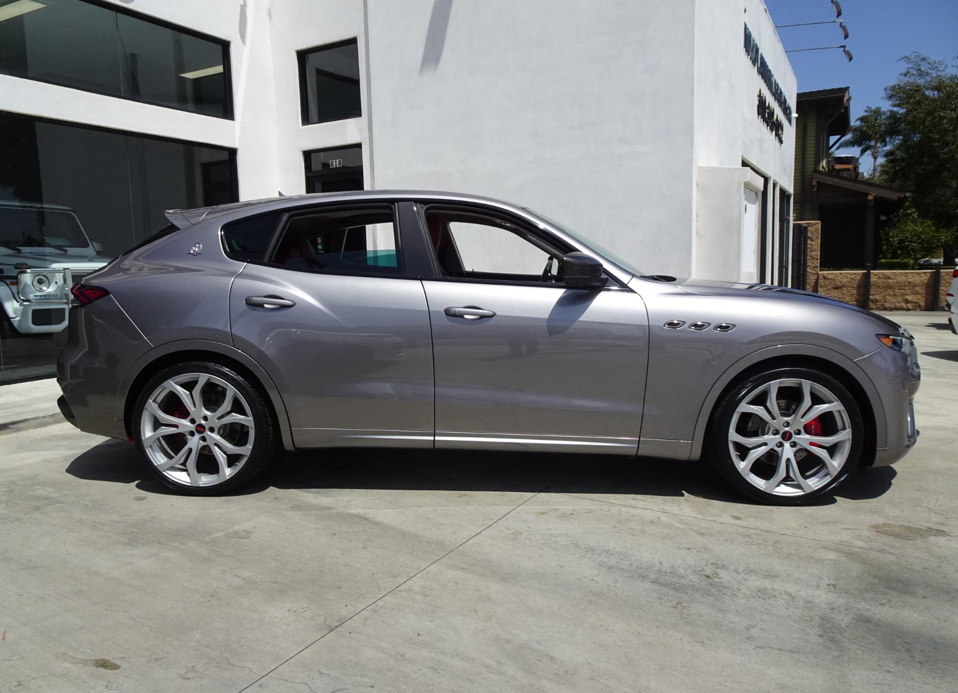 Used 2021 Maserati Levante GranSport AWD/4WD image 8