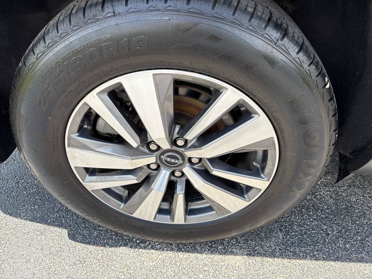 Used 2022 Nissan Pathfinder SL AWD/4WD image 13