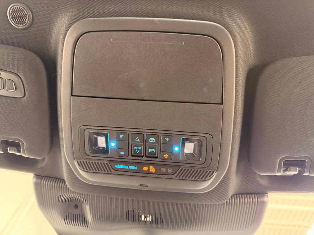 Used 2025 Ford Explorer Platinum AWD/4WD image 47