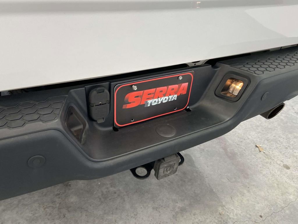 Used 2019 RAM 1500 Classic Warlock image 15