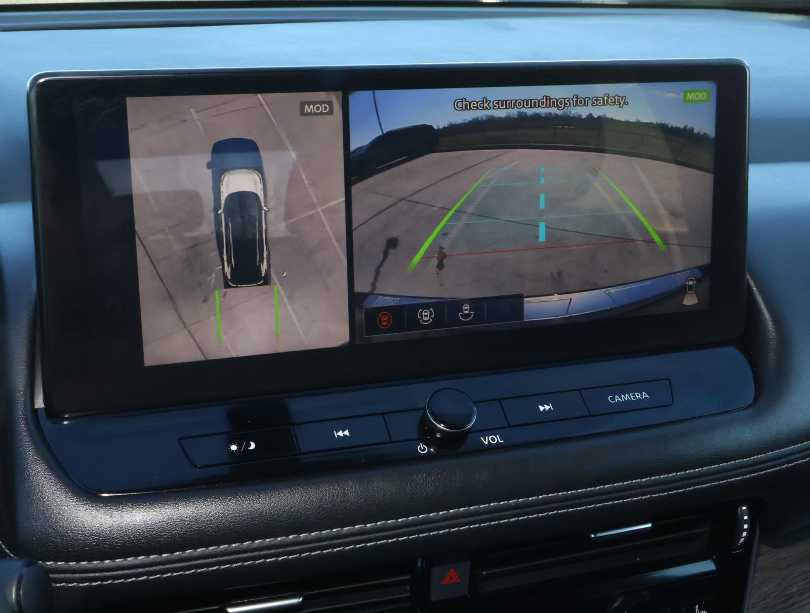 Used 2024 Nissan Rogue Platinum image 31