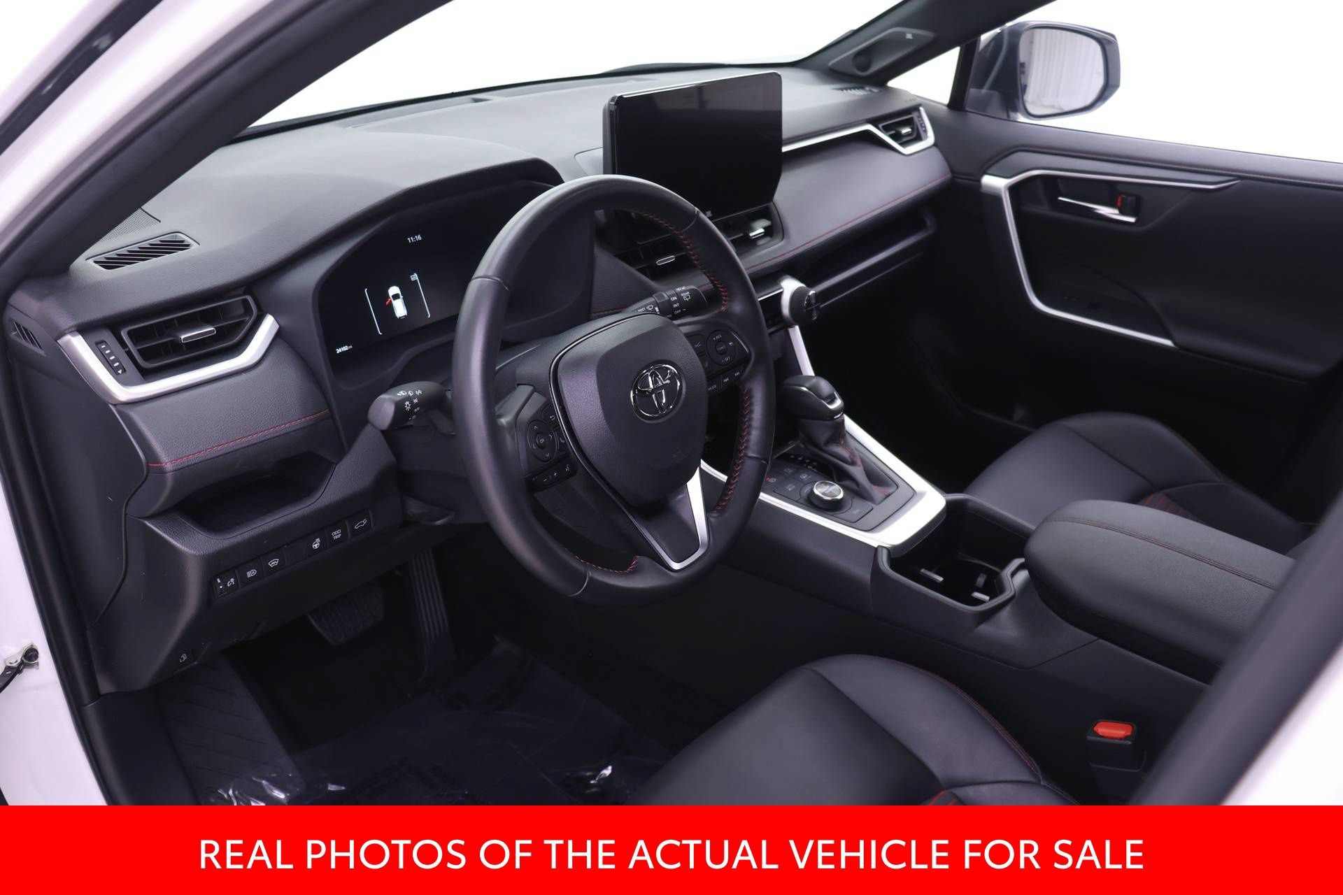 Certified 2023 Toyota RAV4 XSE w/ Weather Package AWD/4WD image 3