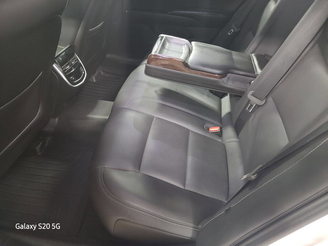 Used 2017 Cadillac XTS Luxury image 20