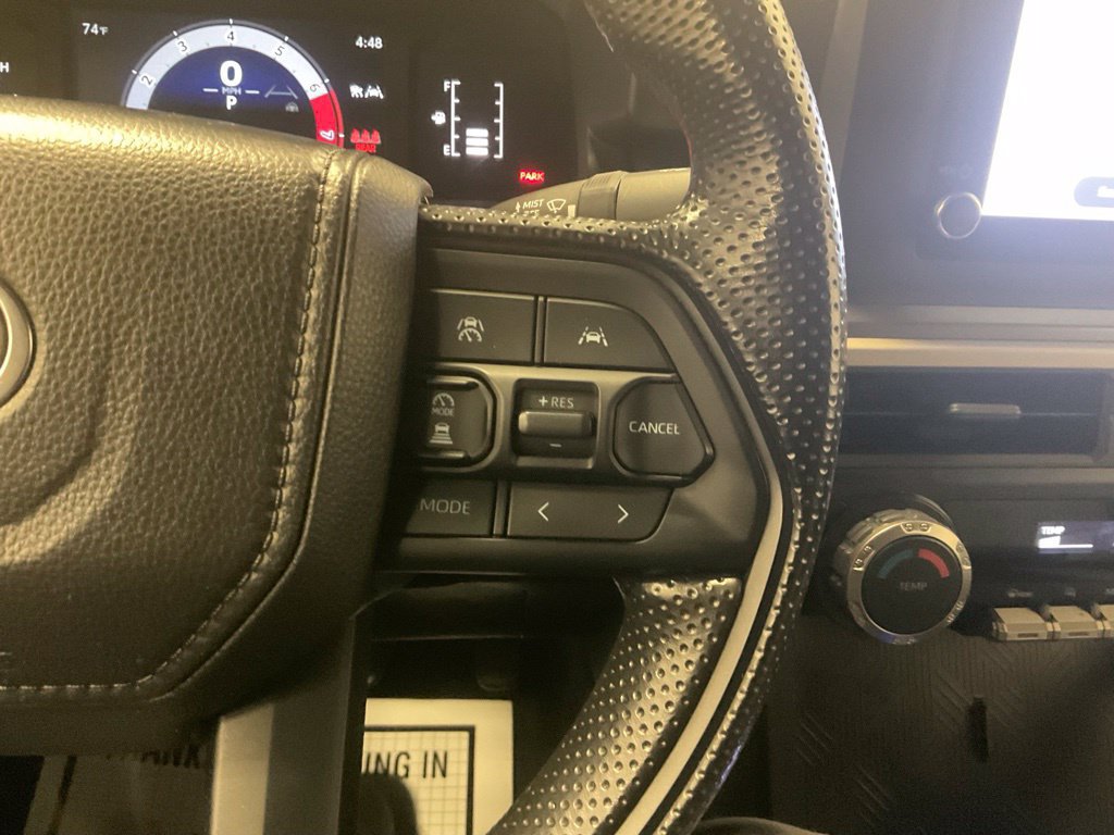 Used 2025 Toyota Tacoma SR5 AWD/4WD image 16