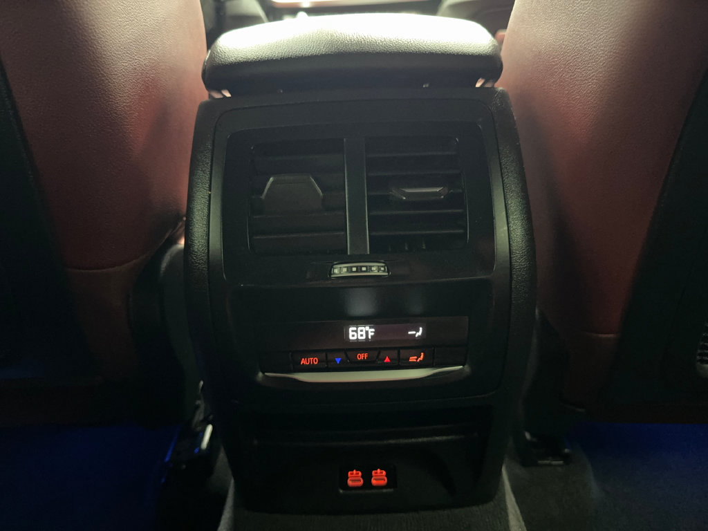 Used 2025 BMW X4 xDrive30i w/ Premium Package AWD/4WD image 34