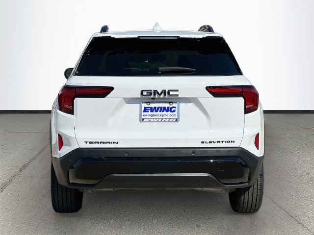 New 2027 GMC Terrain Elevation w/ Black Edition FWD image 5