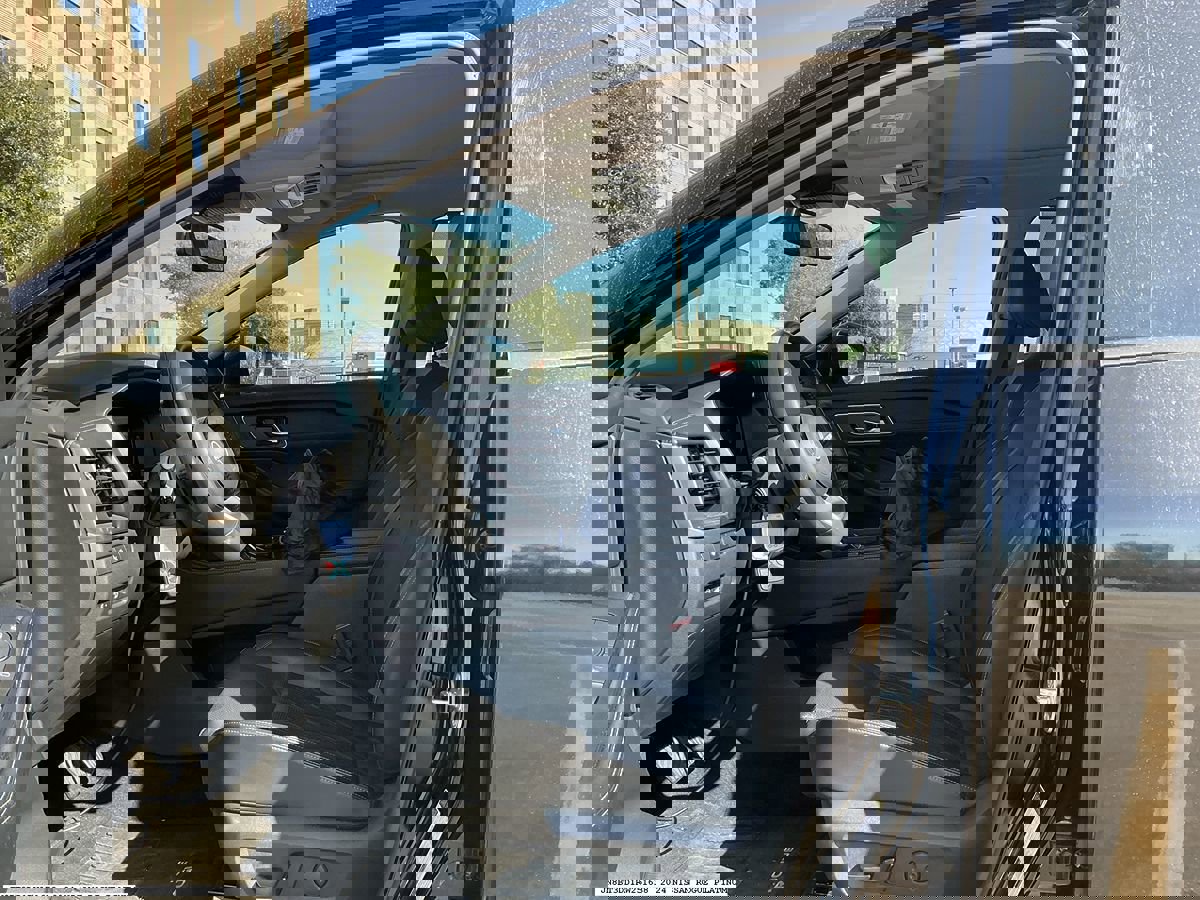 Used 2024 Nissan Rogue Platinum w/ Platinum Premium Package image 8