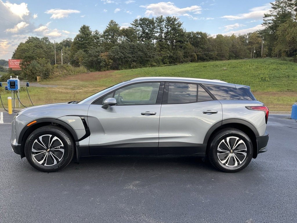 New 2026 Chevrolet Blazer EV LT image 25