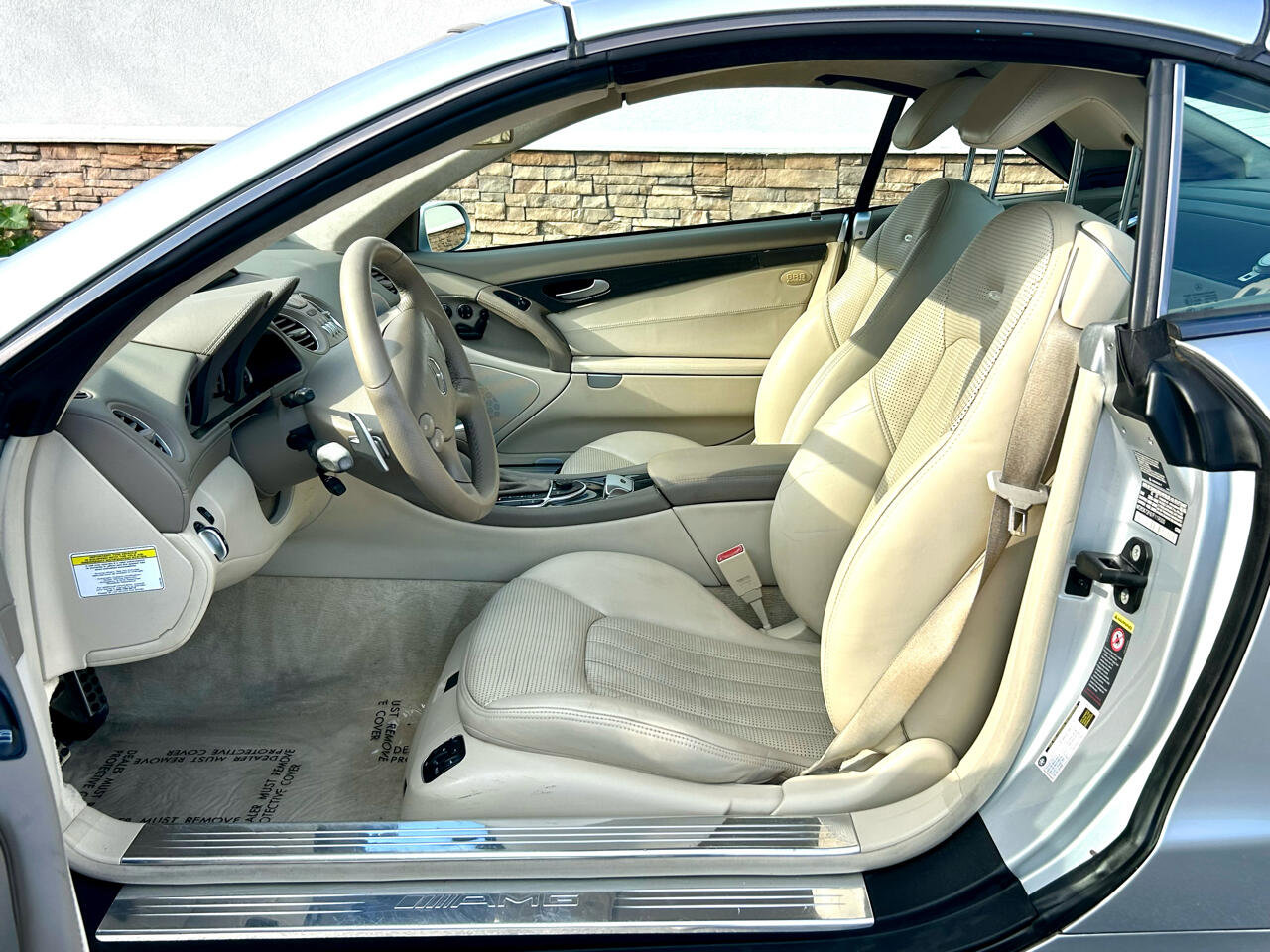 Used 2007 Mercedes-Benz SL 55 AMG image 11