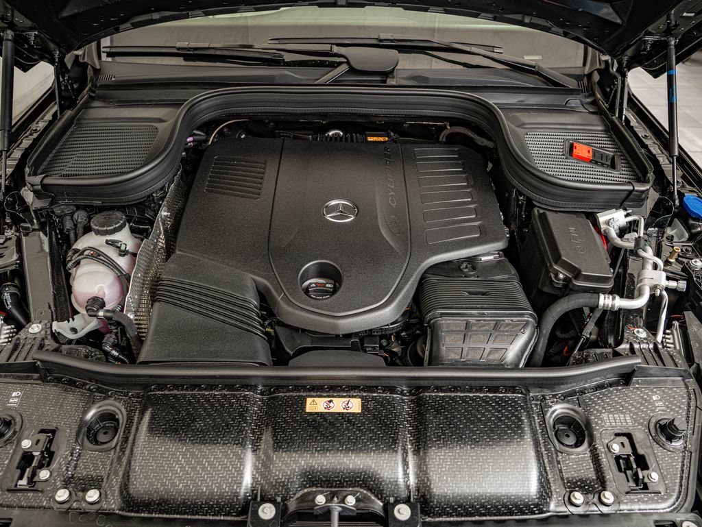 Used 2026 Mercedes-Benz GLS 450 4MATIC image 39
