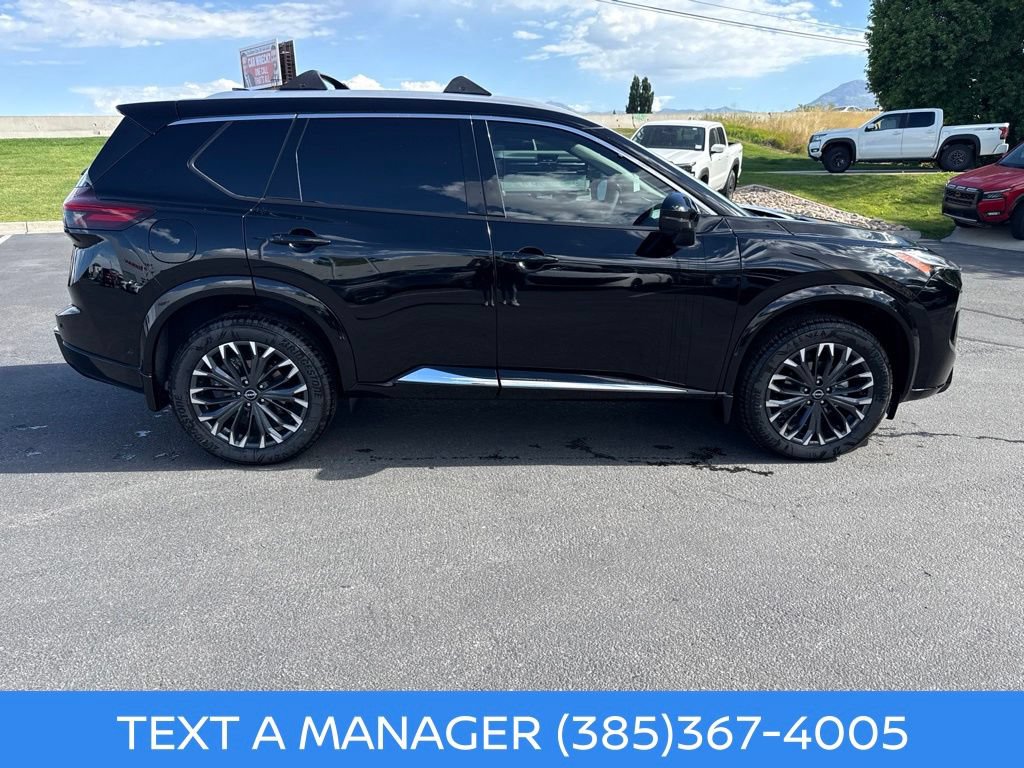 New 2026 Nissan Rogue Platinum w/ Platinum Premium Package AWD/4WD image 2