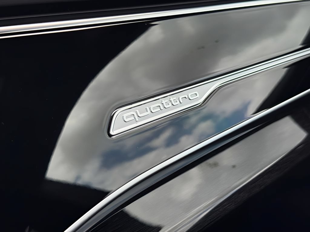 Used 2026 Audi Q8 Premium Plus AWD/4WD image 28