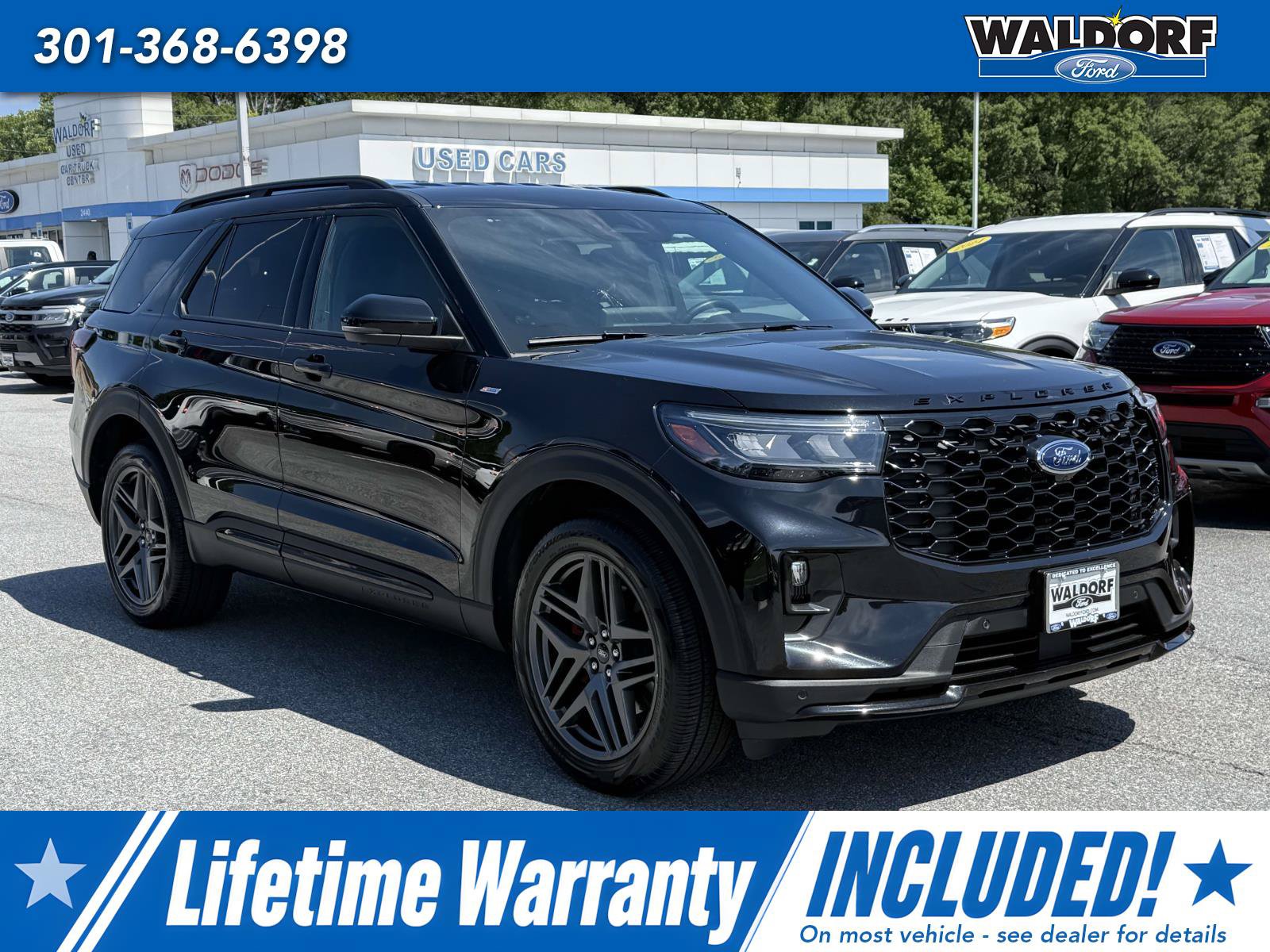 Used 2025 Ford Explorer ST-Line w/ ST-Line Street Pack AWD/4WD image 1