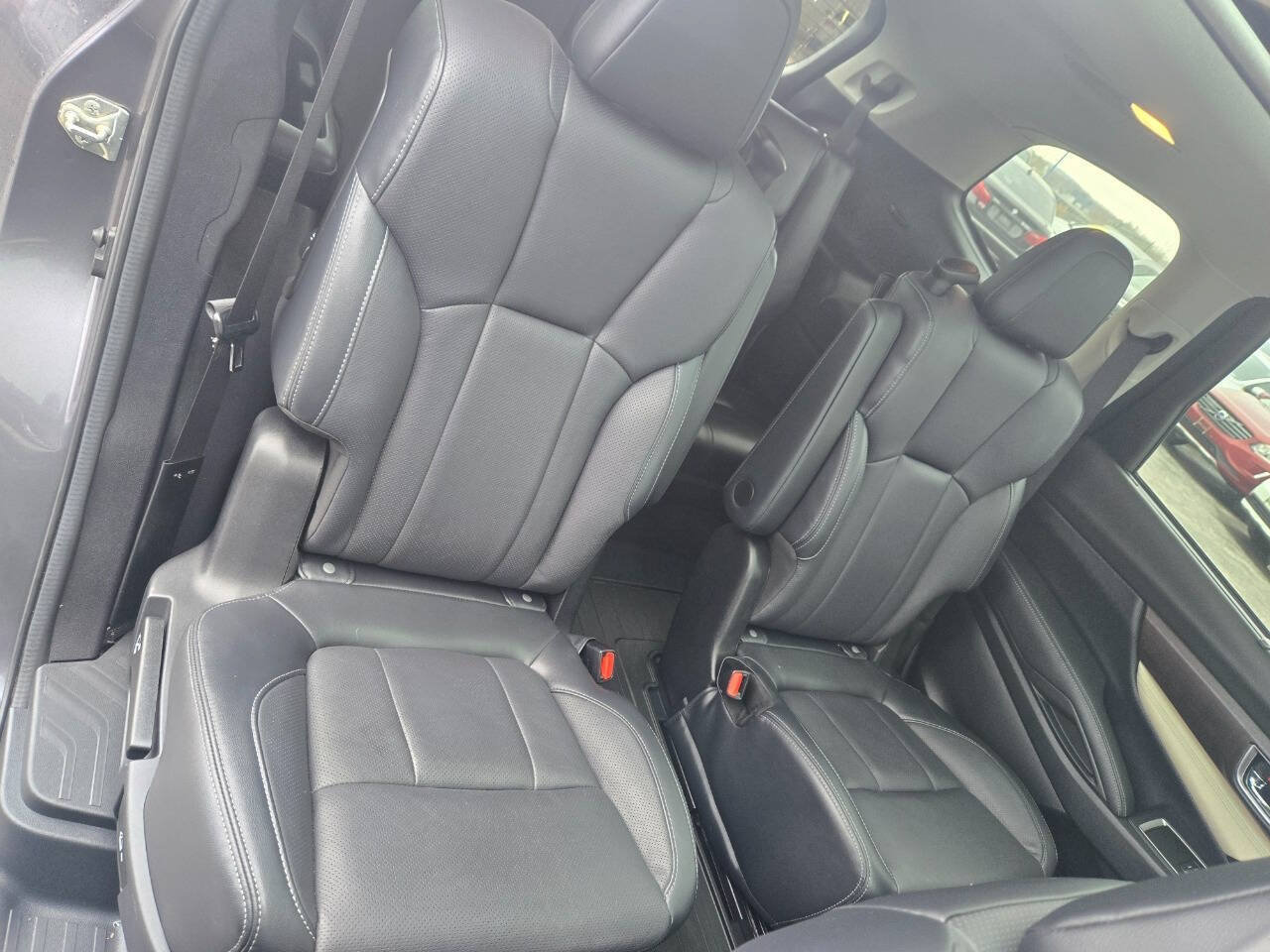 Used 2021 Subaru Ascent Touring AWD/4WD image 23
