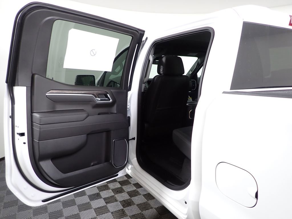 New 2026 Chevrolet Silverado 1500 LTZ w/ Z71 Off-Road Package image 24