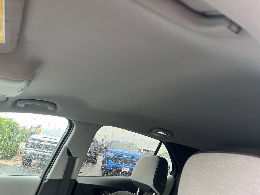 Used 2024 Chevrolet Equinox LT image 11