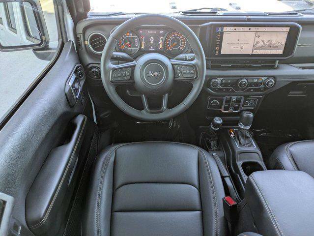 Certified 2025 Jeep Gladiator Mojave AWD/4WD image 16