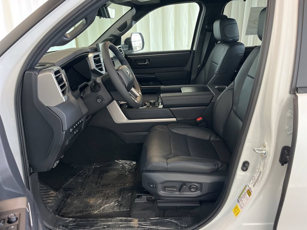 New 2026 Toyota Tundra Limited AWD/4WD image 4
