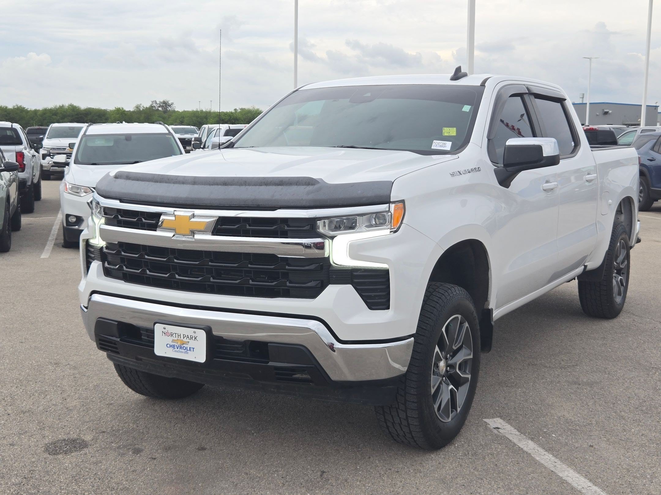 Used 2023 Chevrolet Silverado 1500 LT RWD image 7