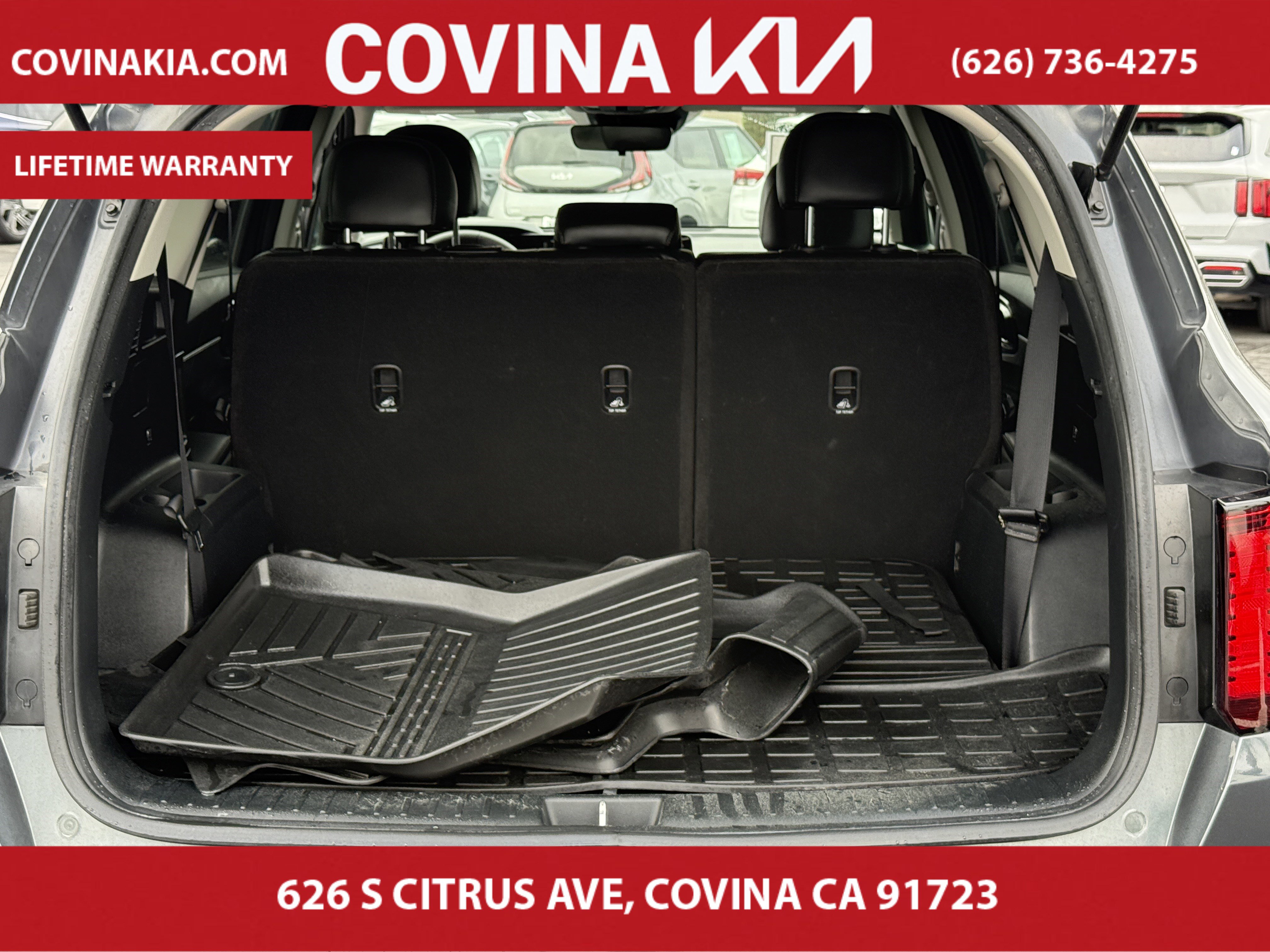 Certified 2022 Kia Sorento S w/ Panoramic Sunroof Package image 11