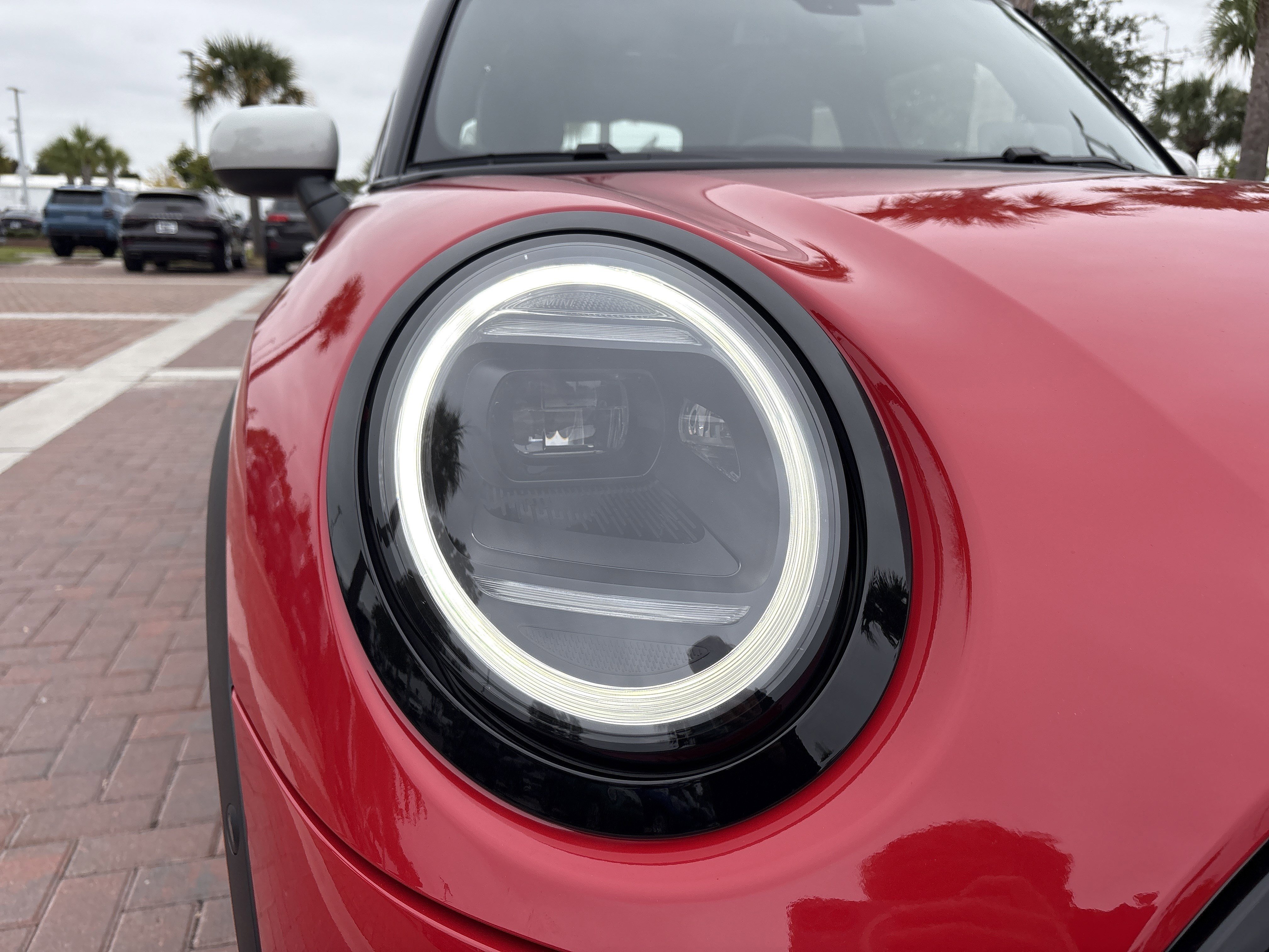 Used 2026 MINI Cooper 4-Door Hardtop image 5