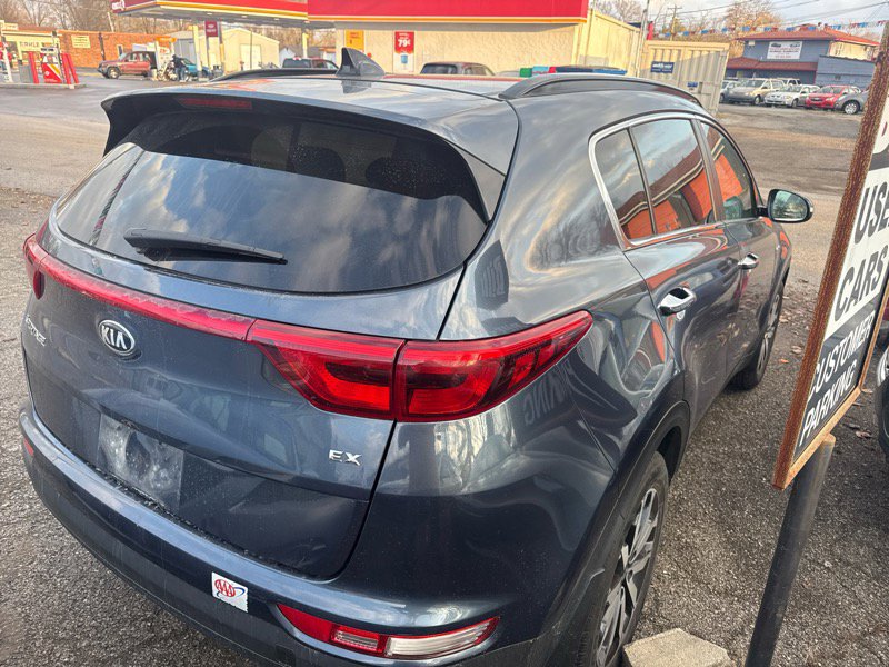 Used 2018 Kia Sportage EX w/ EX Premium Package image 3