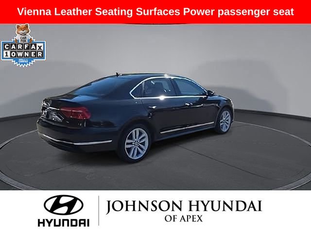 Used 2016 Volkswagen Passat 1.8T SEL Premium image 13