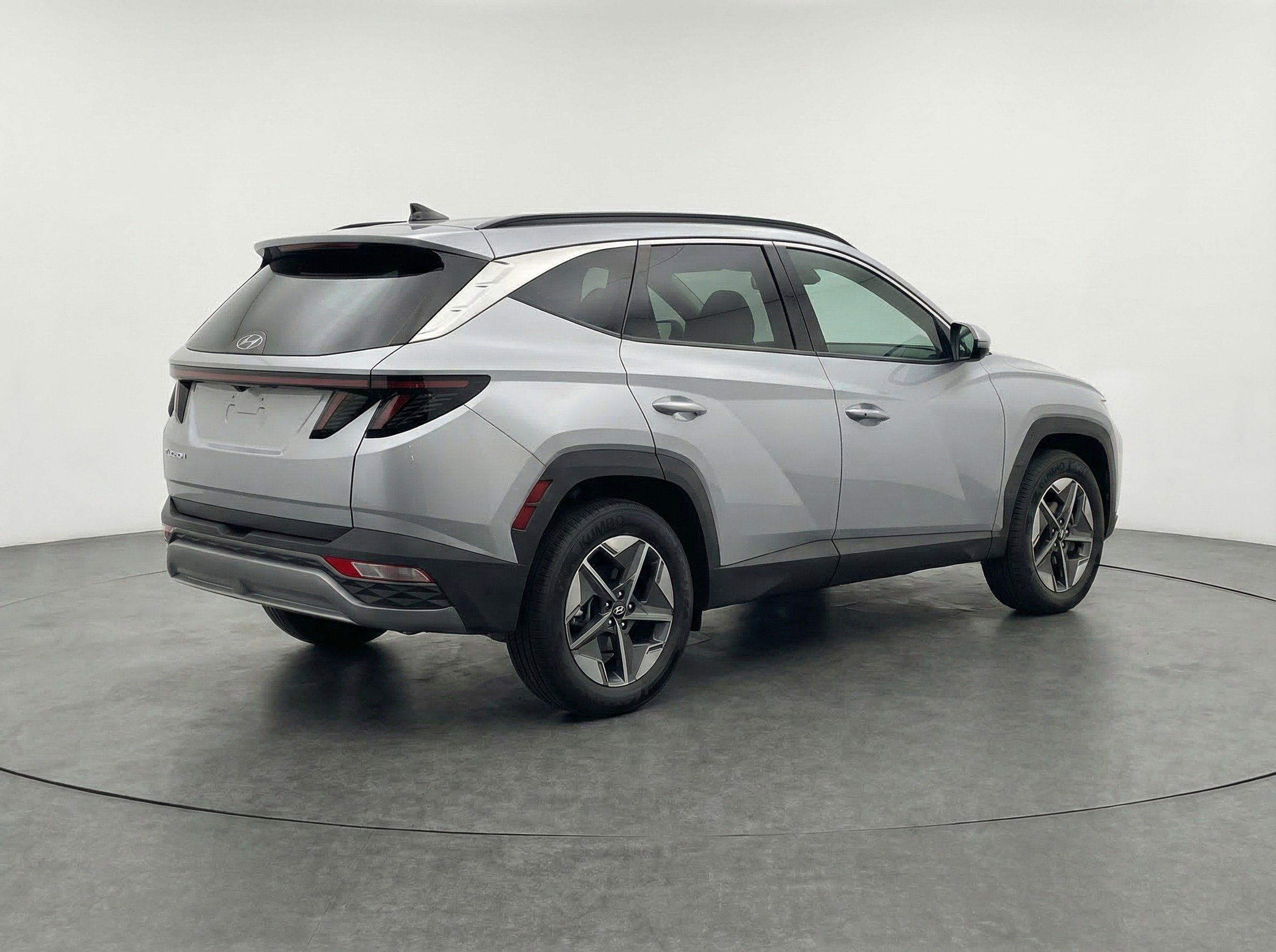 Used 2025 Hyundai Tucson SEL AWD/4WD image 9