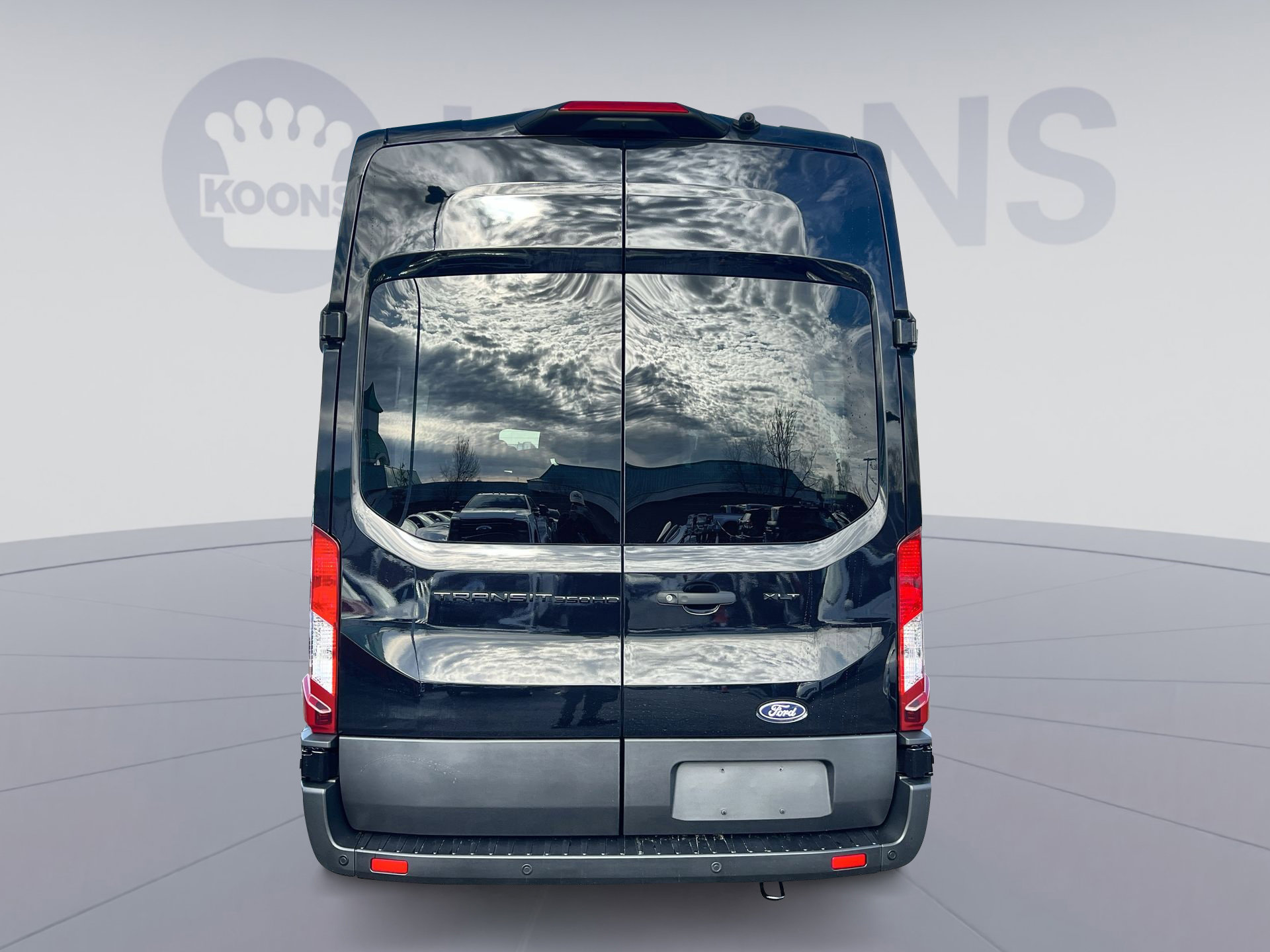 New 2026 Ford Transit 350 XLT image 5