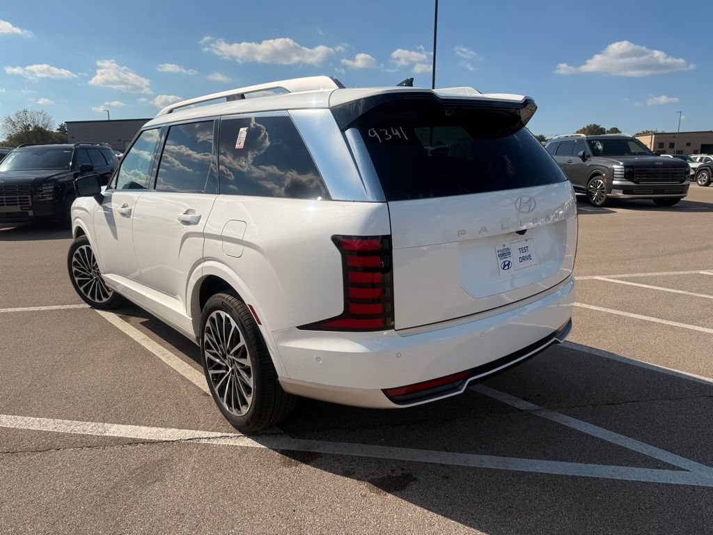 New 2026 Hyundai Palisade Calligraphy FWD image 6