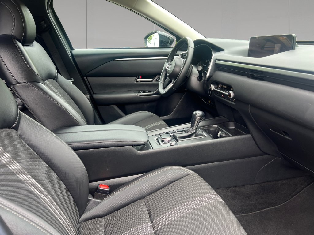 Used 2025 MAZDA CX-50 AWD 2.5 S w/ Preferred Package image 17