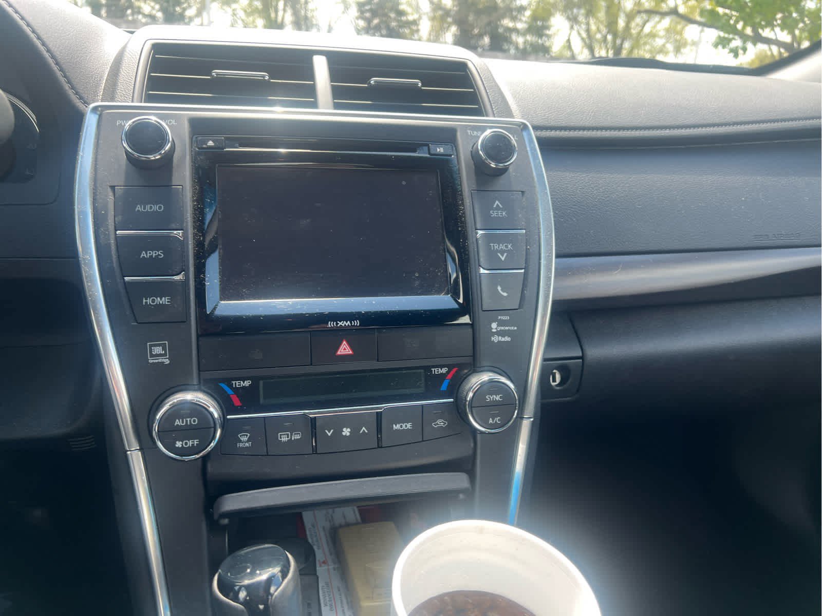 Used 2017 Toyota Camry XLE FWD image 8