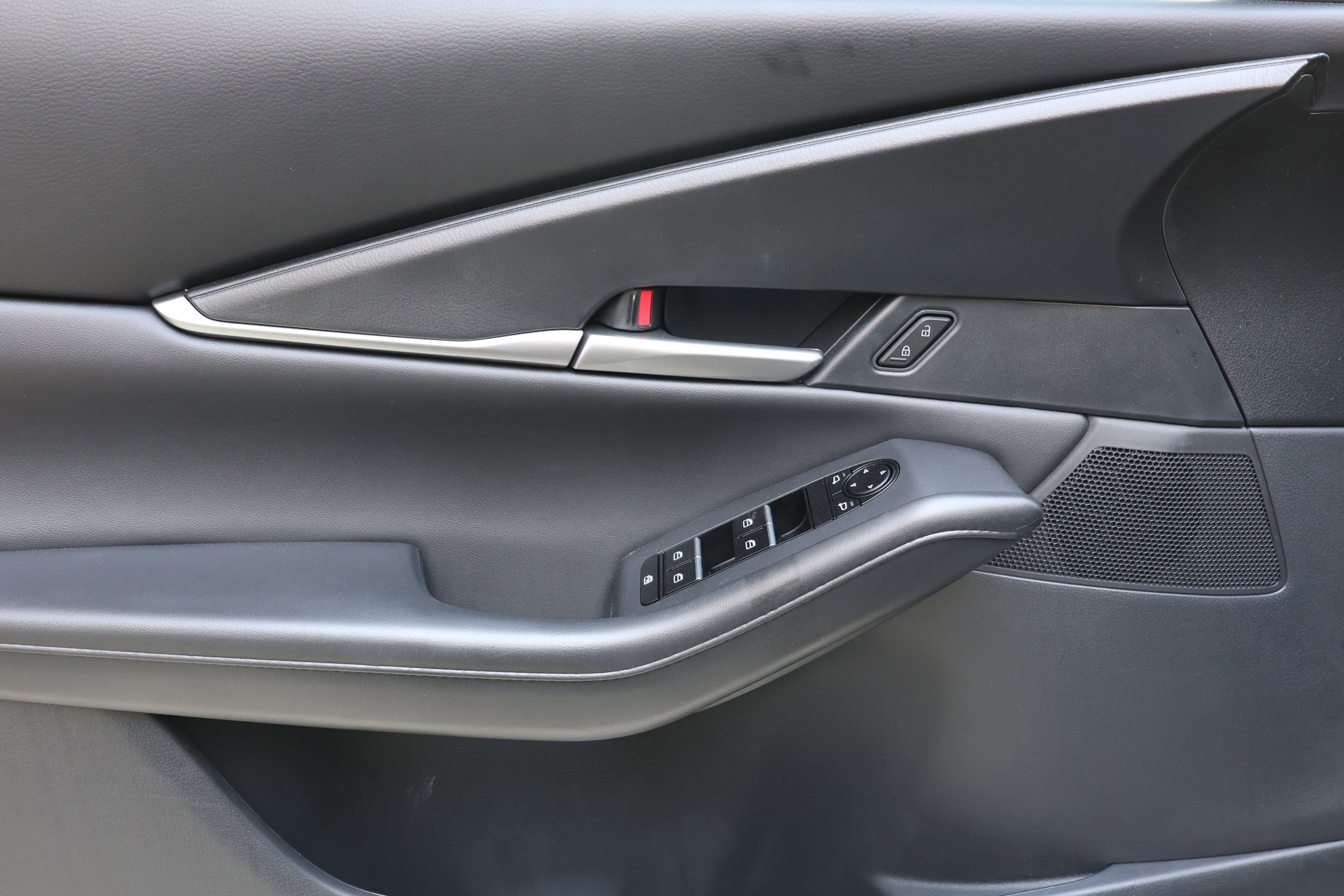 New 2026 MAZDA CX-30 AWD 2.5 S image 18