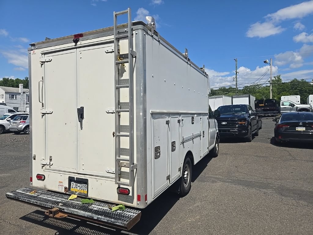 Used 2019 GMC Savana 3500 w/ Power Convenience Package RWD image 7