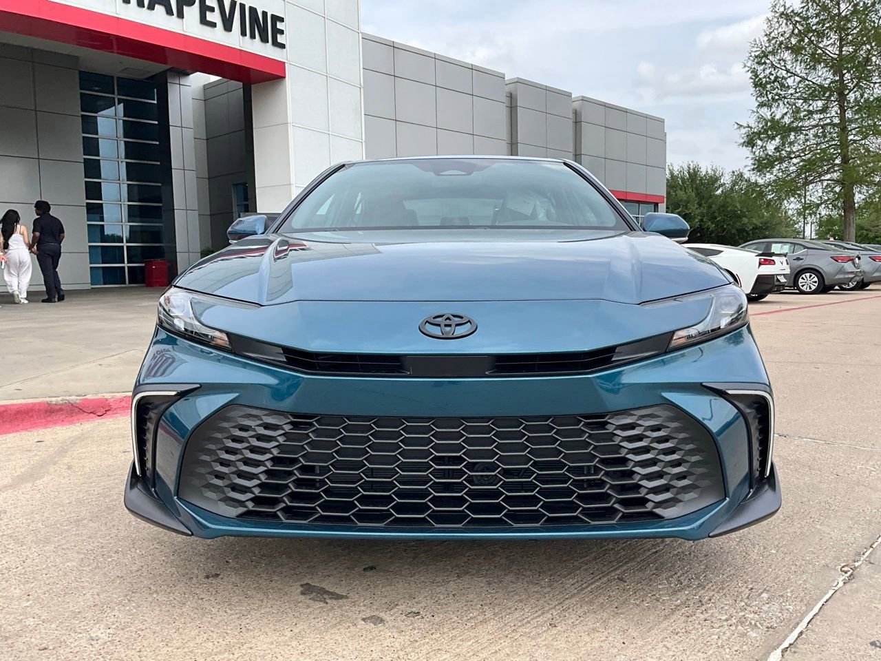 New 2026 Toyota Camry SE image 3