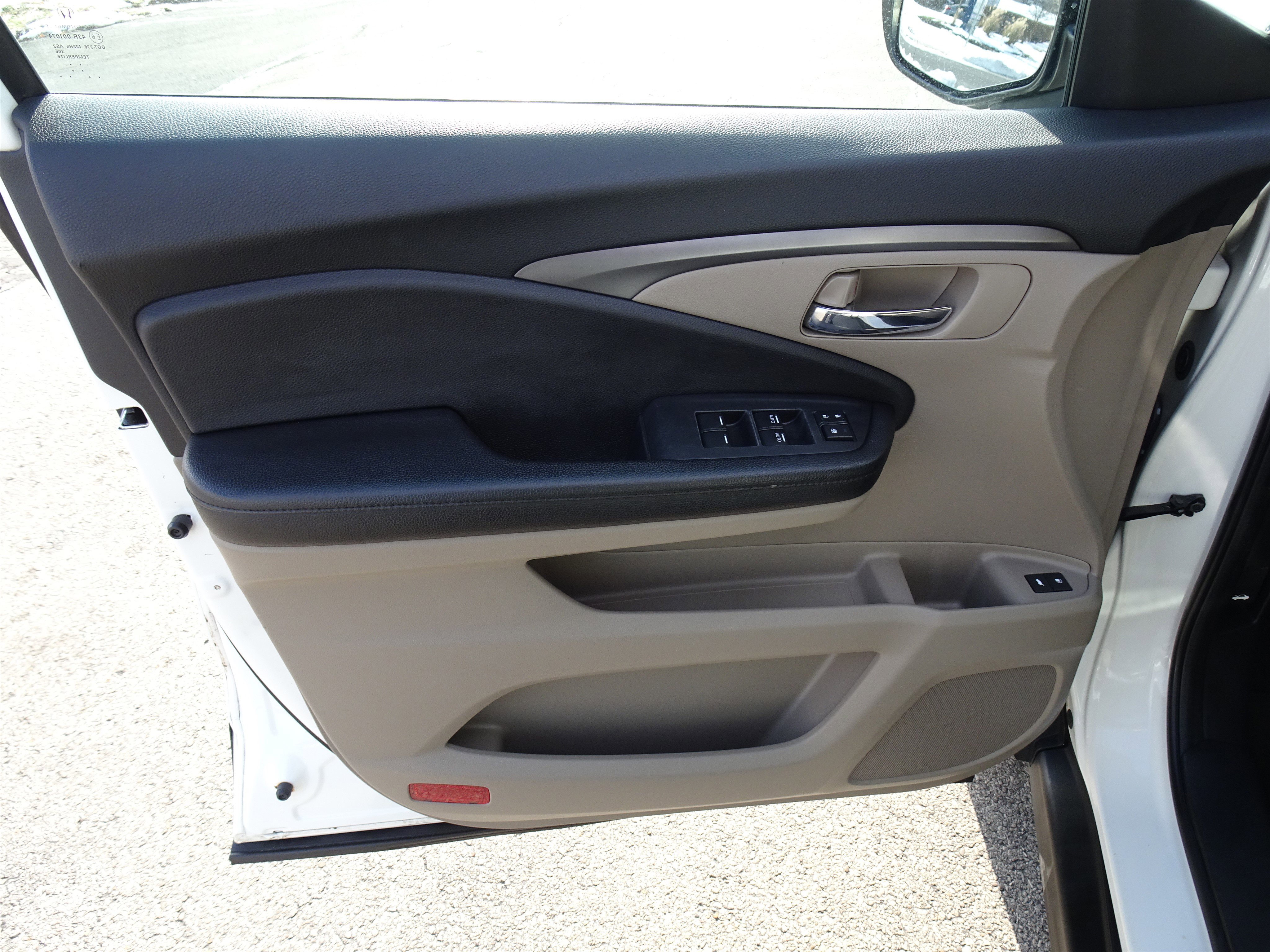 Used 2016 Honda Pilot EX-L image 13