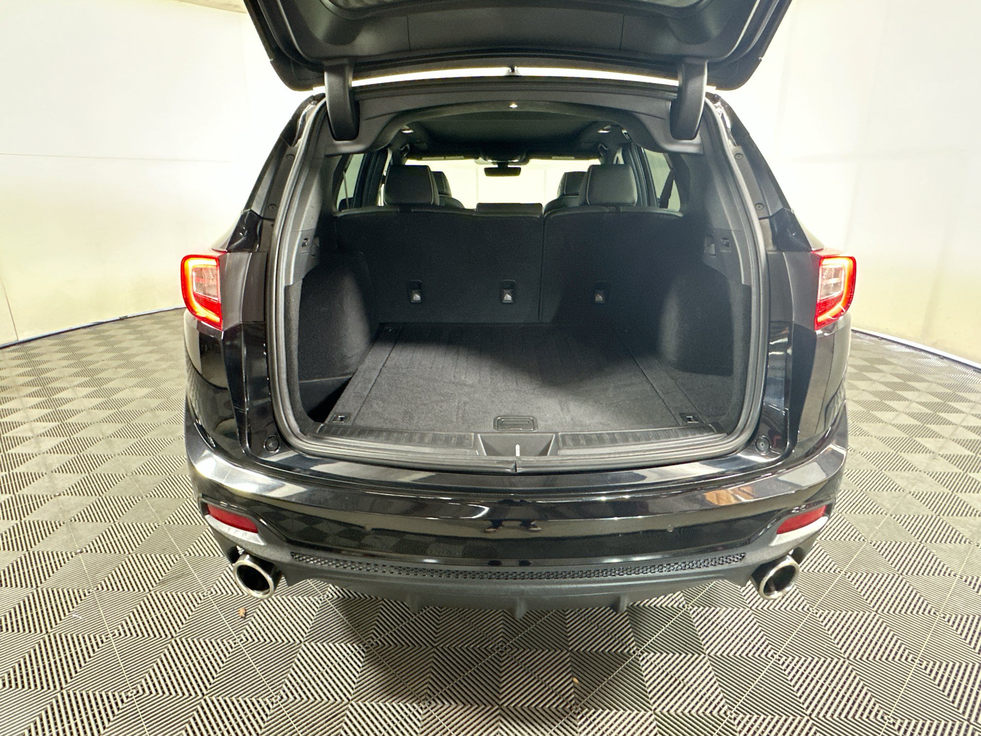 Used 2021 Acura RDX w/ Advance Package AWD/4WD image 31