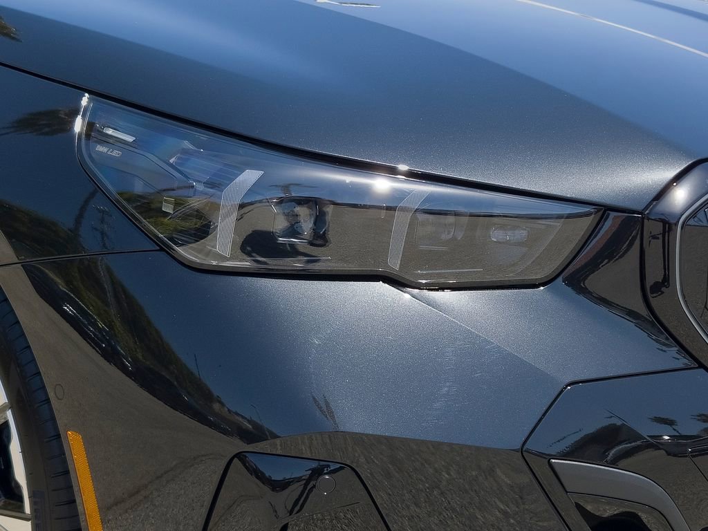 New 2026 BMW 550e xDrive AWD/4WD image 6