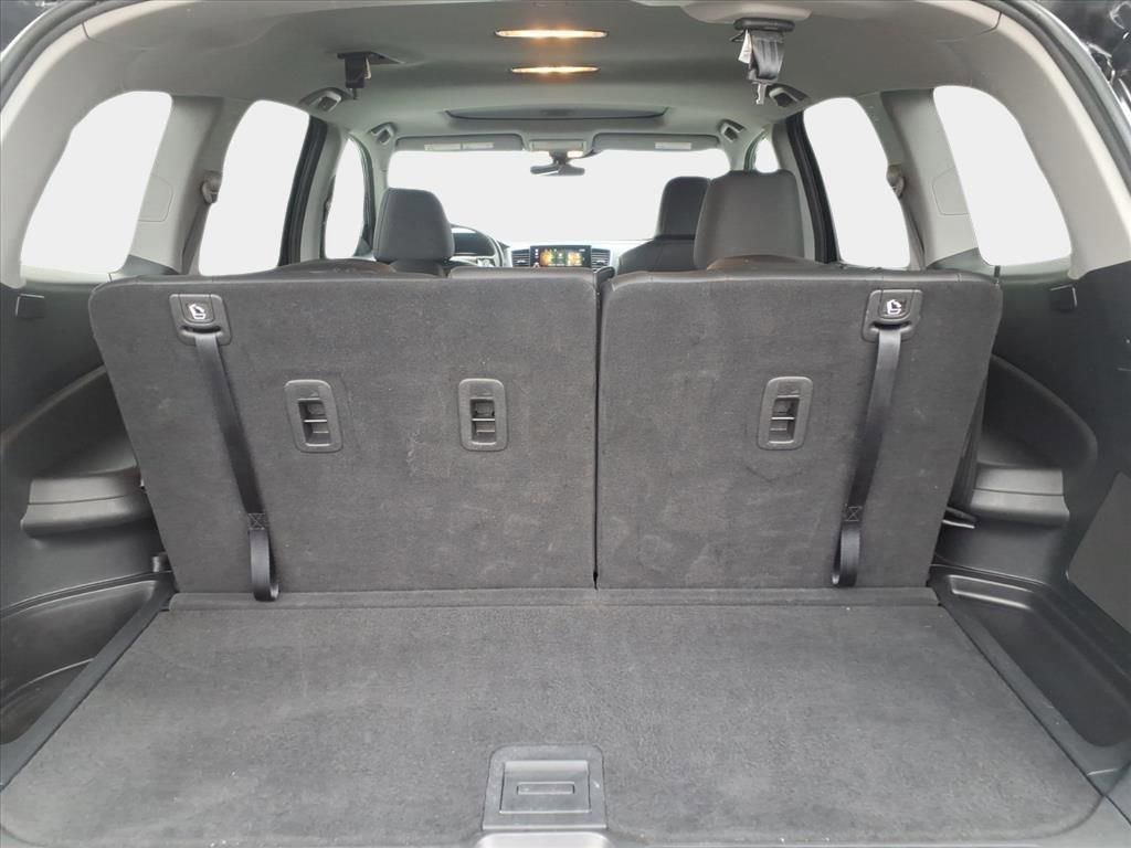 Used 2022 Honda Pilot Special Edition image 16