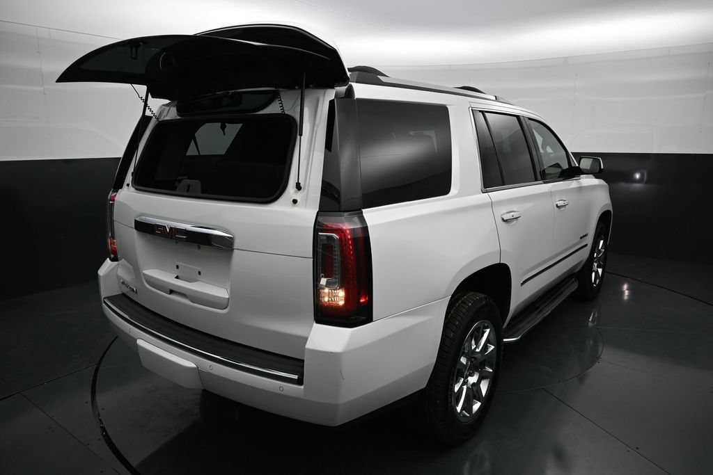 Used 2020 GMC Yukon Denali w/ Open Road Package AWD/4WD image 11