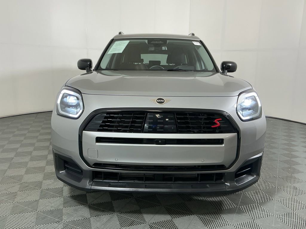Certified 2025 MINI Cooper Countryman S w/ Comfort Package Max AWD/4WD image 3