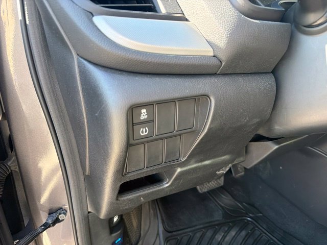 Used 2018 Honda CR-V LX image 20