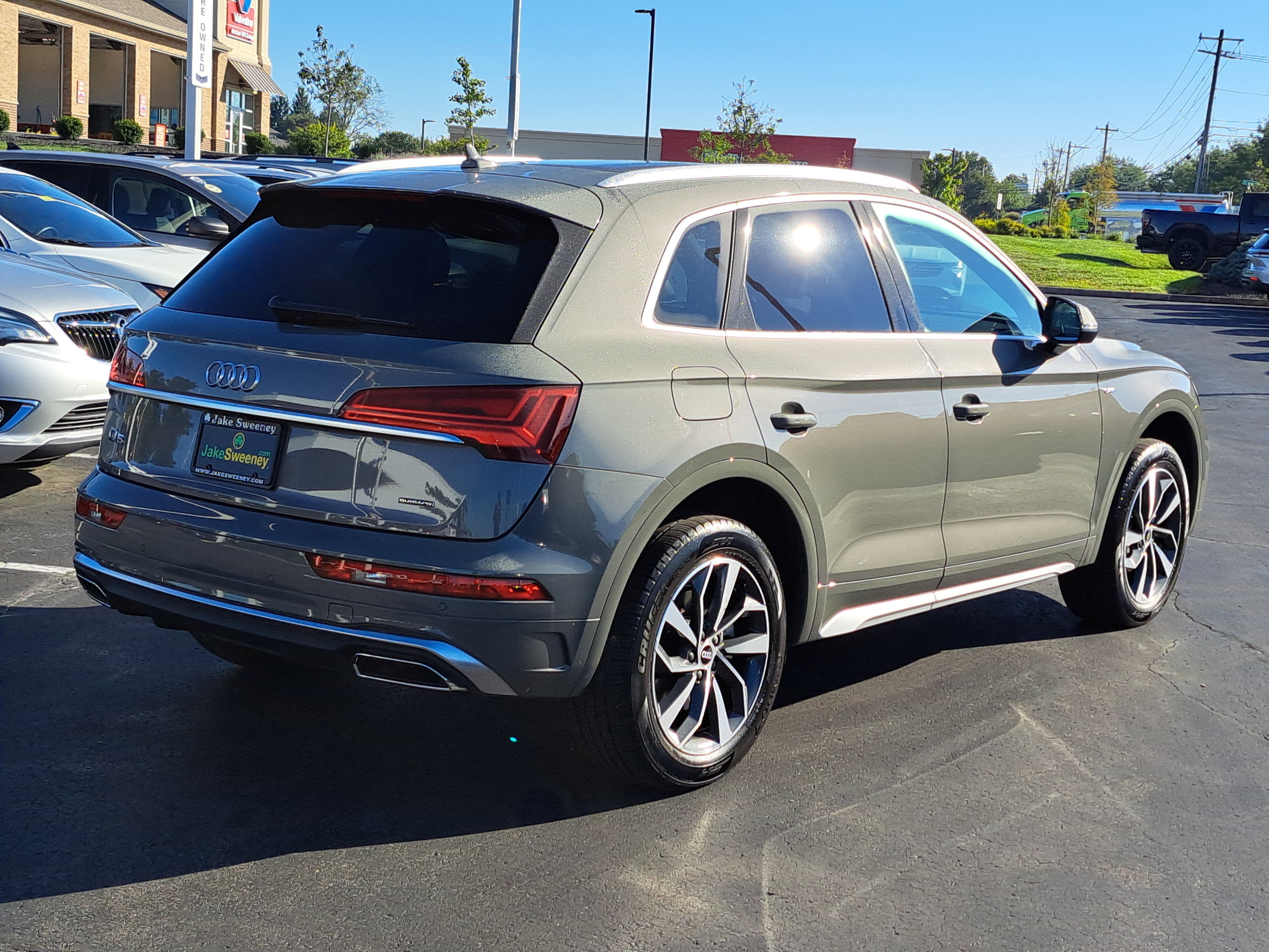 Used 2023 Audi Q5 2.0T Premium image 4