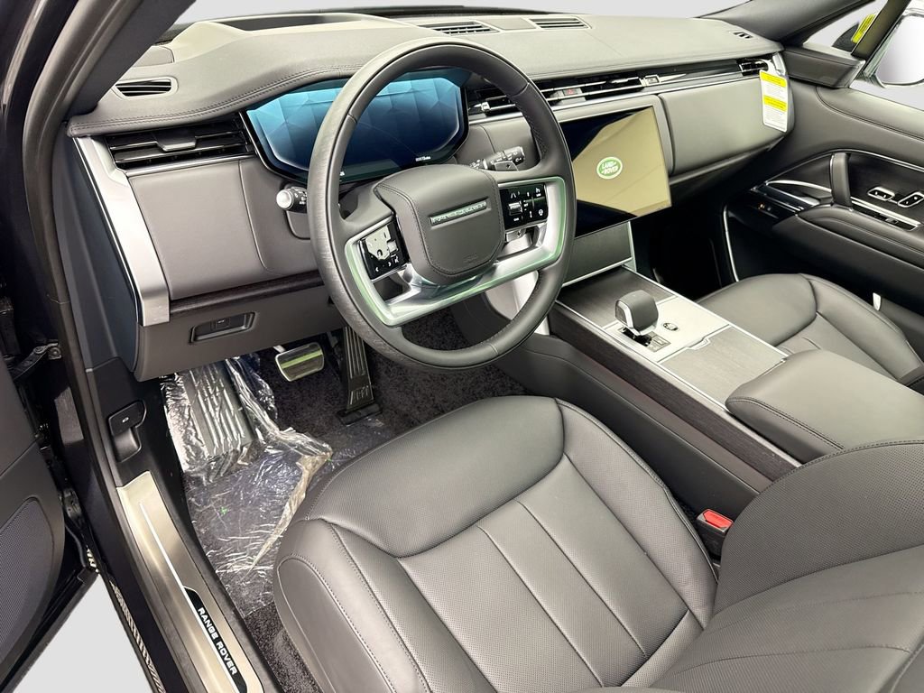 New 2026 Land Rover Range Rover SE image 10