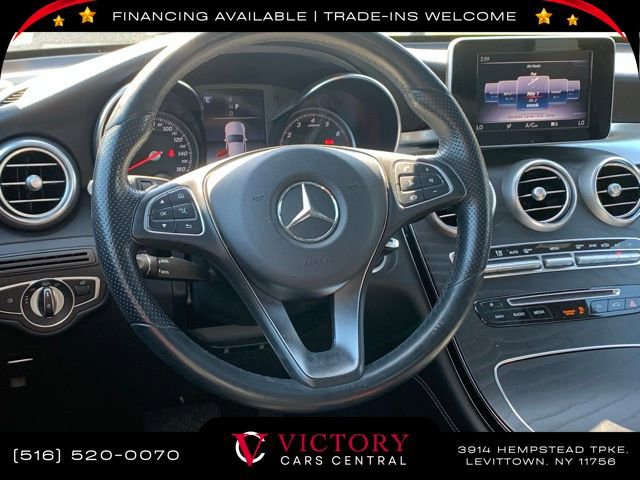 Used 2018 Mercedes-Benz GLC 300 4MATIC w/ Premium Package image 24
