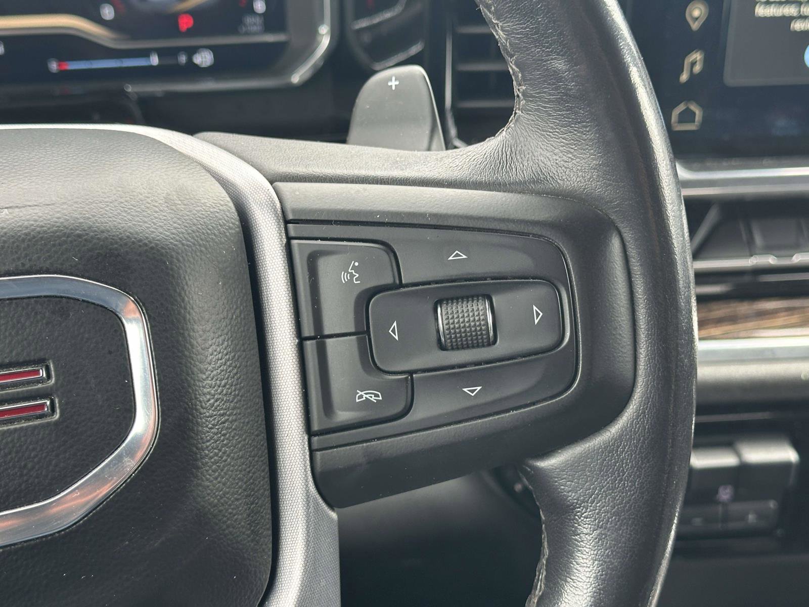 Used 2022 GMC Sierra 1500 Elevation image 25